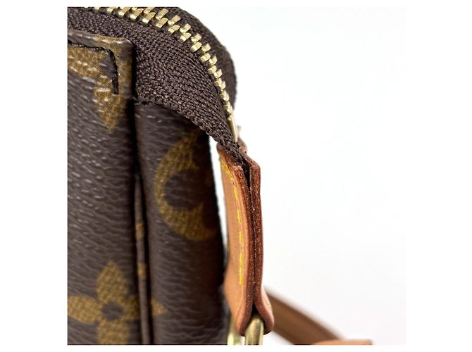 Louis Vuitton Pochette Accessoires Pouch - vista 4
