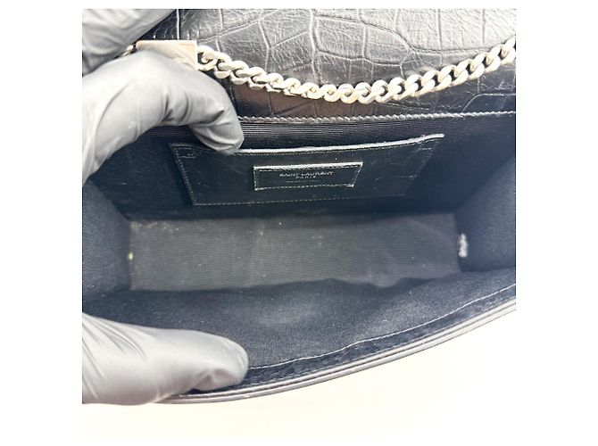 Autre Marque Saint Laurent Classic Monogram Tassel Crocodile Embossed Leather Medium - vista 5