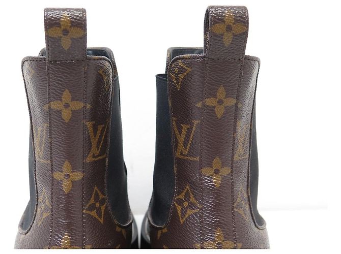 BOTINES LOUIS VUITTON BEAUBOURG MONOGRAM 40 NUEVOS - vista 6