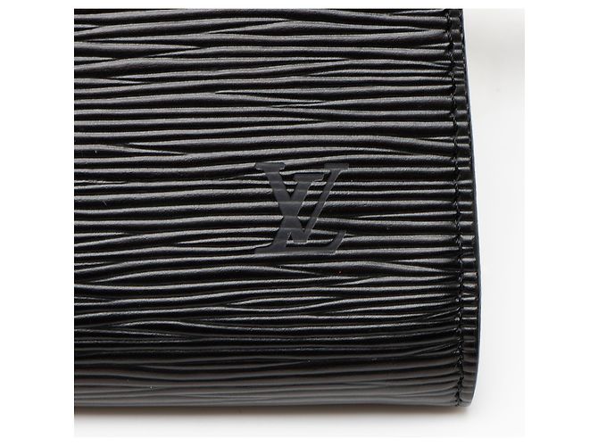 Louis Vuitton Vintage Epi Leather Pochette Accessoires - vista 9
