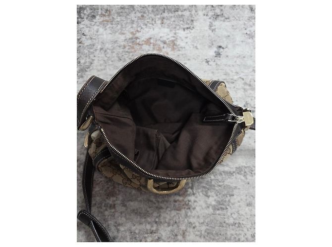 Magnifica Borsa Gucci Abbey D Ring - vista 13