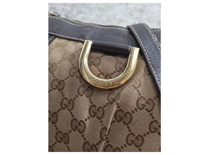 Magnifica Borsa Gucci Abbey D Ring - vista 2