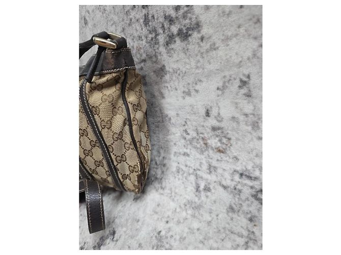 Magnifica Borsa Gucci Abbey D Ring - vista 6