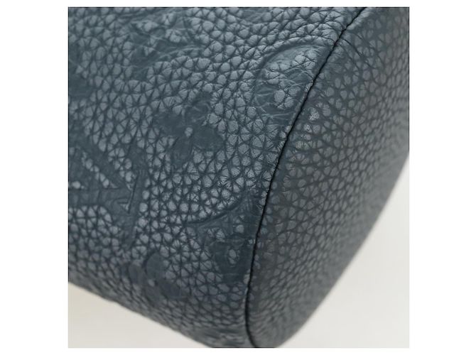 LOUIS VUITTON Taurillon Monogram Climbing Chalk Nano Bag Gray M81572 LN075SAM - vista 15