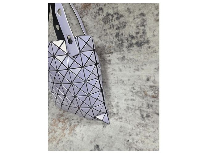 Splendida borsa Issey Miyake Bao Bao - vista 4