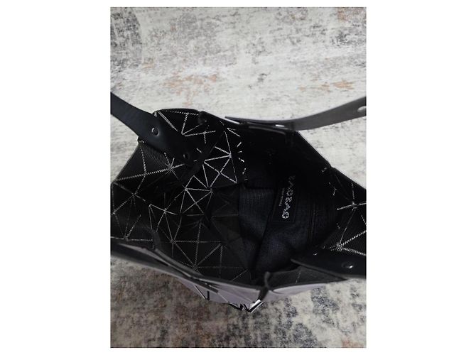 Splendida borsa Issey Miyake Bao Bao - vista 9