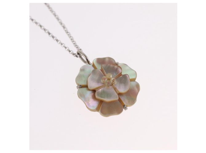 CHANEL Camelia Necklace metal Silver CC - vista 3