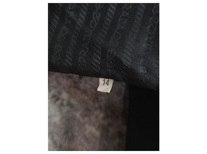 Wunderschöne schwarze Prada Schultertasche - Ansicht 13