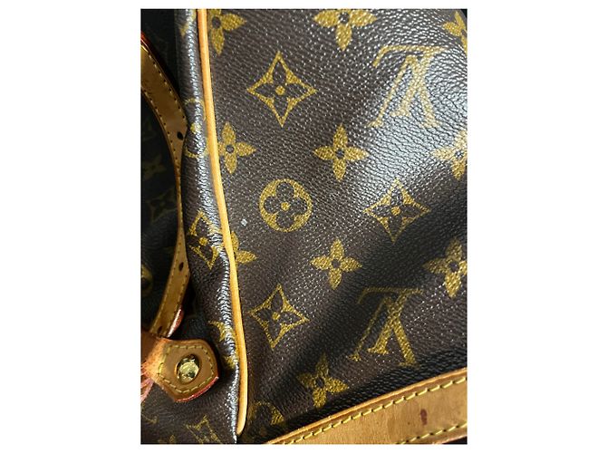 Louis Vuitton Tivoli Monogram Canvas GM - vista 6