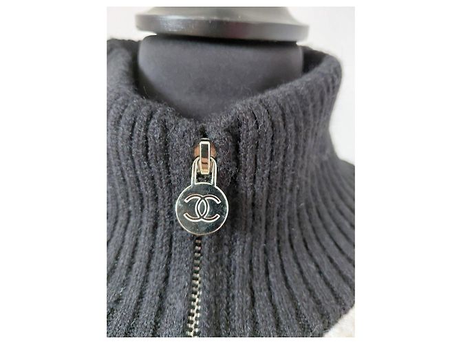 Chanel gestreifte Strickjacke mit Reißverschluss - Ansicht 3