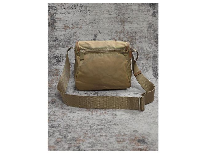 Splendida borsa a tracolla Prada beige - vista 4