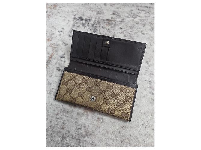 Magnífica Cartera Gucci New Britt - vista 8