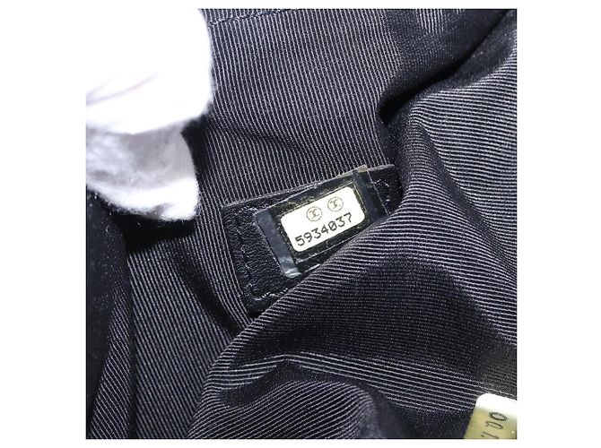 Chanel Vintage Logo Flap Messenger Leather Medium - vista 7