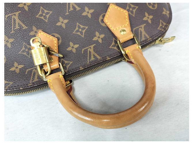 Louis Vuitton Alma Monogram Canvas PM - vista 3