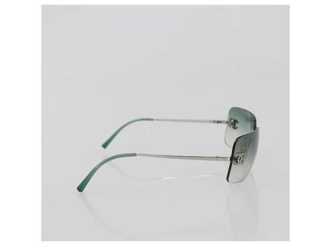Gafas de sol Chanel Logo CC Verdes Metal - vista 4