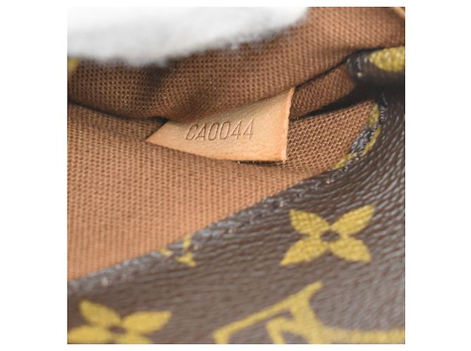 Louis Vuitton Pochette Gange Monogram Canvas - vista 7