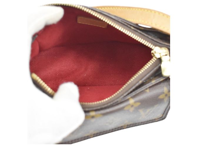Cité Louis Vuitton Viva Cite Monogram Canvas PM - vista 5