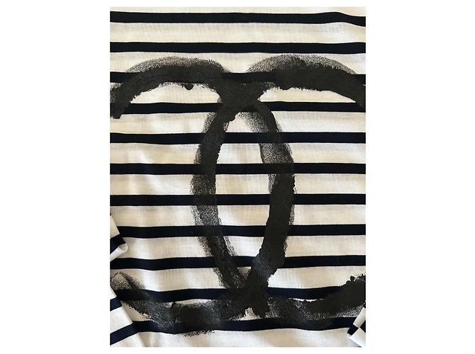 T-shirt a righe in cotone Chanel nero e bianco logo CC - vista 4