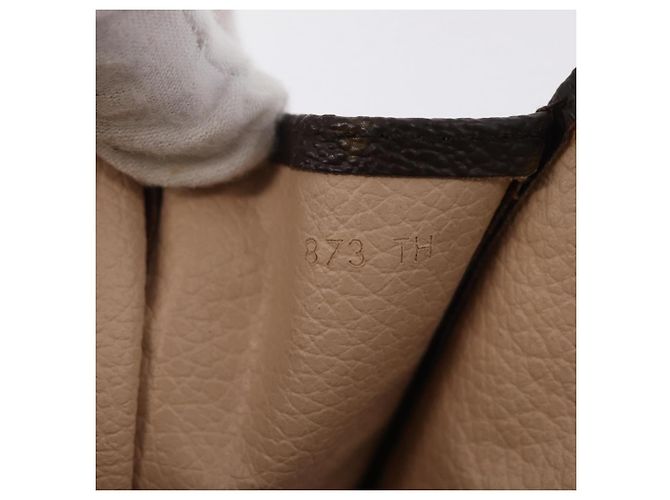 Necessaire Louis Vuitton Monogram Canvas 26 - vista 7