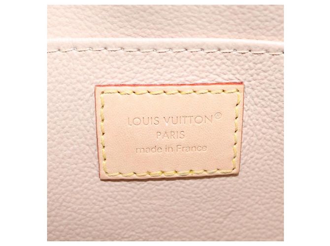 Louis Vuitton Cosmetic Monogram Canvas GM - vista 6