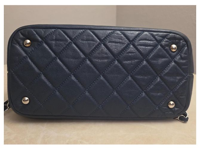 Timeless Chanel Shopper borsa pelle trapuntata blu navy - vista 2