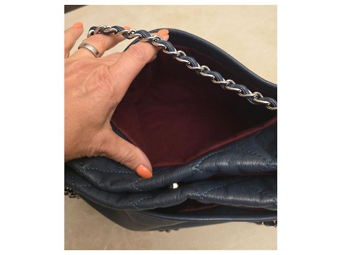 Timeless Chanel Shopper borsa pelle trapuntata blu navy - vista 8