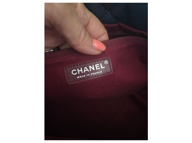 Timeless Chanel Shopper borsa pelle trapuntata blu navy - vista 9