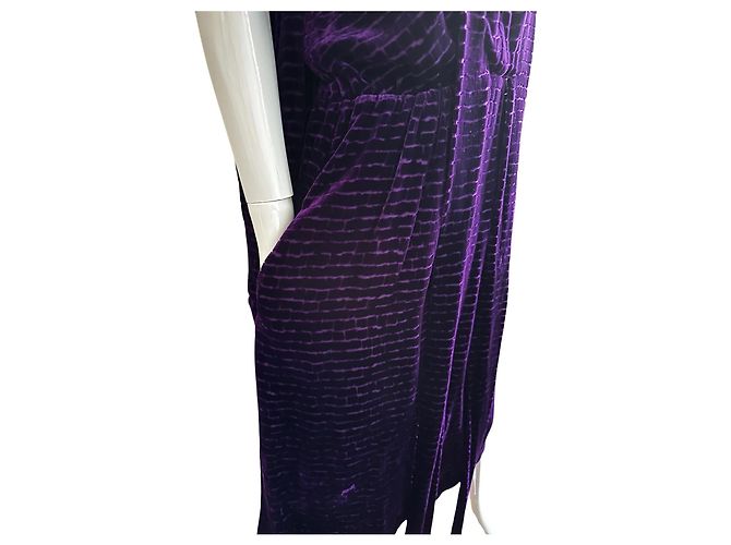 Bottega Veneta Lila Samt-Hemdkleid - Ansicht 15