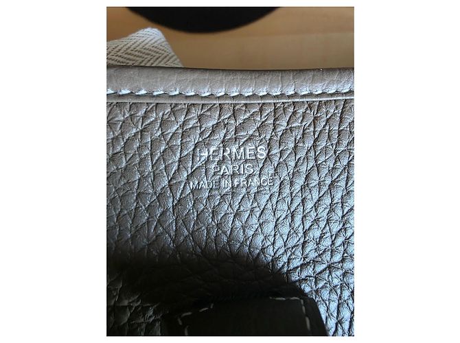Borsa a tracolla Hermès Evelyne 29 PM Pelle Etoupe - vista 8