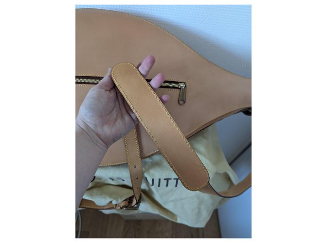 Louis Vuitton Borsa per racchetta da tennis pelle naturale - vista 8