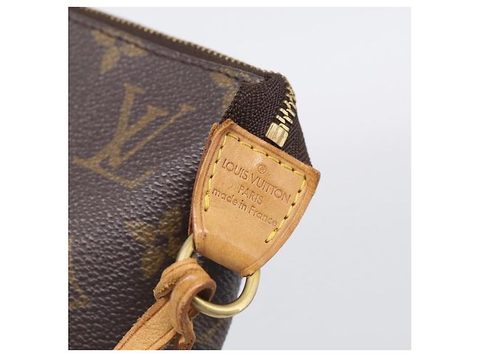 Louis Vuitton Pochette Accessoires NM Monogram Canvas - vista 6