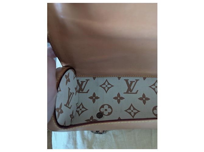 Louis Vuitton Monogram Custodia per Palline da Tennis in Pelle - vista 11