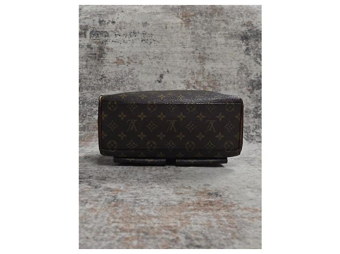 Magnifica Borsa Louis Vuitton Manhattan - vista 8