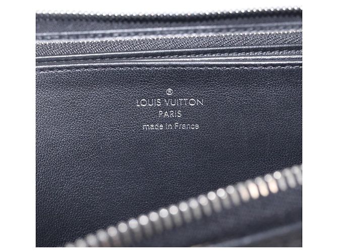 Louis Vuitton Zippy Mahina Leather - vista 6