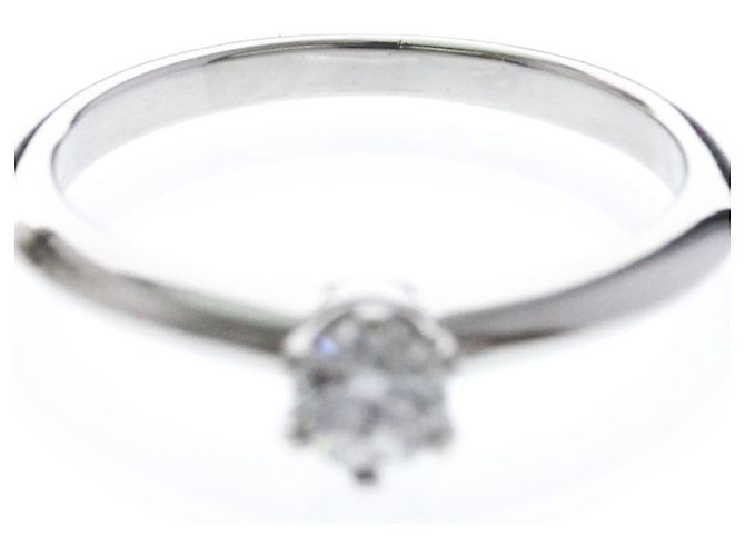 Tiffany & Co. Tiffany Setting Solitär aus Platin mit RBC Diamant G/VVS2 - Ansicht 7