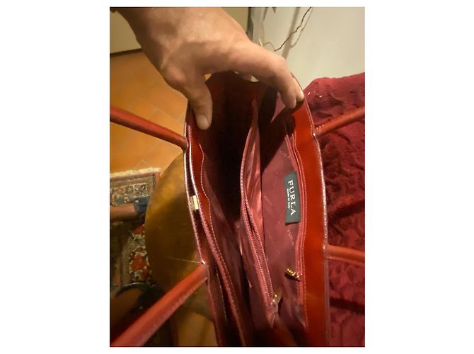 Furla Shopper in Pelle Rossa - vista 2