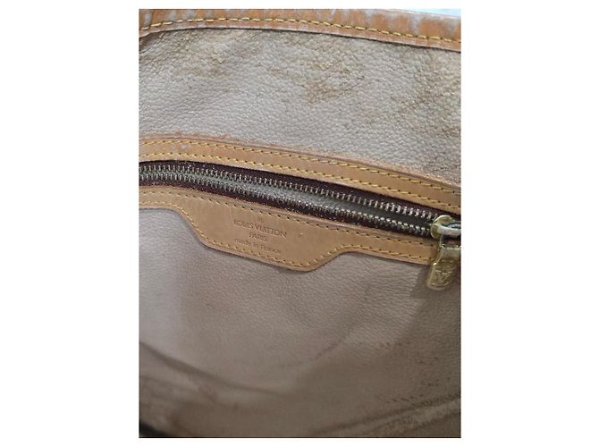Splendida borsa a mano Louis Vuitton bucket - vista 12