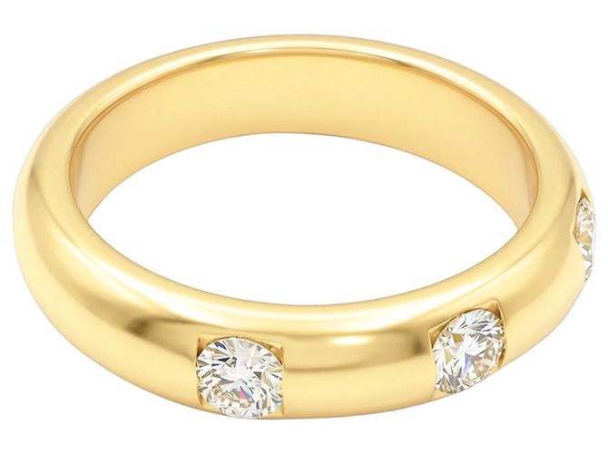Autre Marque Anello a fascia in oro giallo e tre diamanti a castone. - vista 4