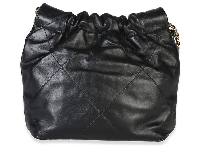 Chanel 22 Mini Hobo in vitello matelassé nero - vista 2