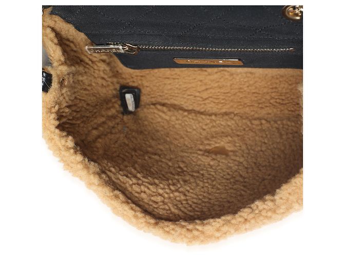 Borsa a patta Chanel CC Mania in shearling di pecora stropicciato nero lucido - vista 5