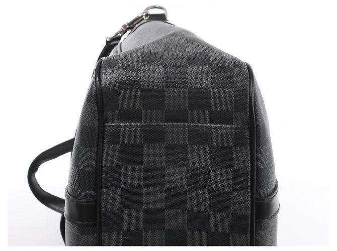 Borsa a mano 2Way Louis Vuitton Tadao Damier Graphite in Nero N51192 - vista 9