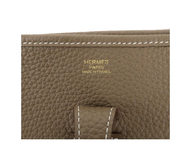 Hermès HERMES Taurillon Clemence Evelyen 3PM B engraved Etoupe Gold HDW - vista 10