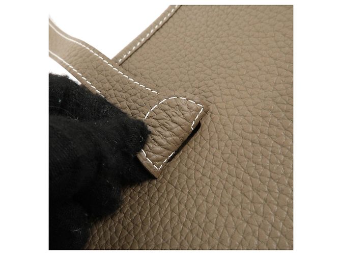 Hermès HERMES Taurillon Clemence Evelyen 3PM B engraved Etoupe Gold HDW - vista 11