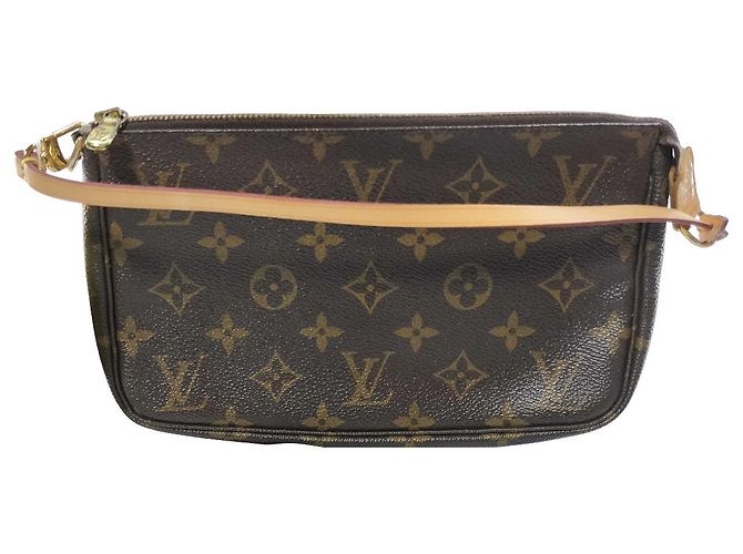 Louis Vuitton Pochette Accessoires Monogram Canvas MM - vista 2