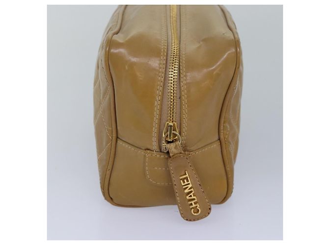 Chanel Square Stitch Toiletry Lambskin Small - vista 3