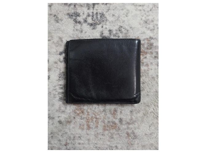 Magnificent Prada Wallet - view 5