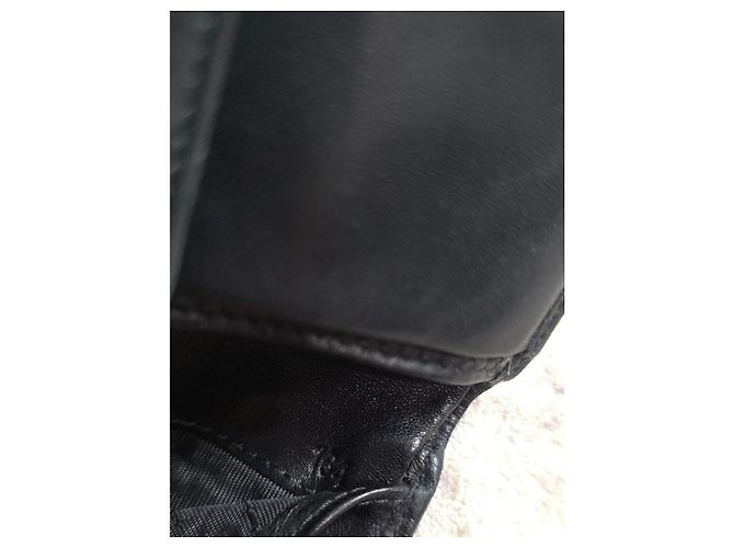 Magnificent Prada Wallet - view 8