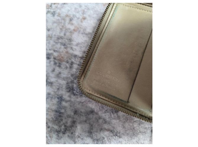 Wunderschöne Louis Vuitton Zippy Geldbörse - Ansicht 10