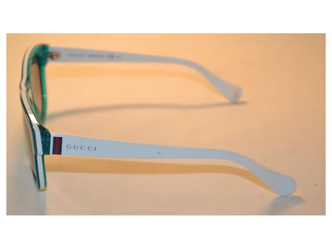 Gucci GG5009 occhiali da sole in plastica turchese - vista 3