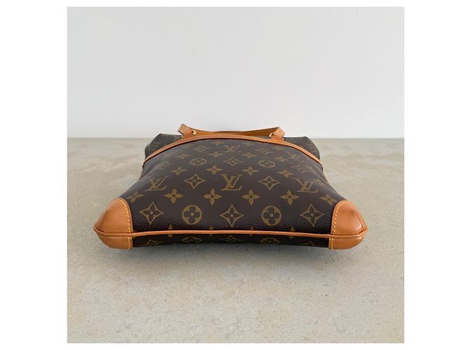 Borsa a tracolla Louis Vuitton Monogram Coussin - vista 7